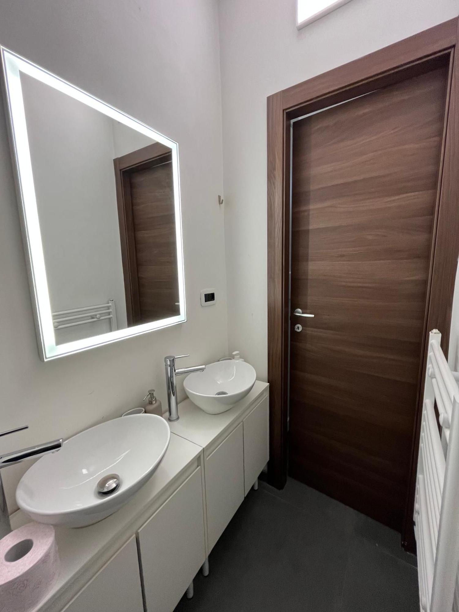 Porta Susa Rooms - Camere Porta Susa Turin Exterior photo